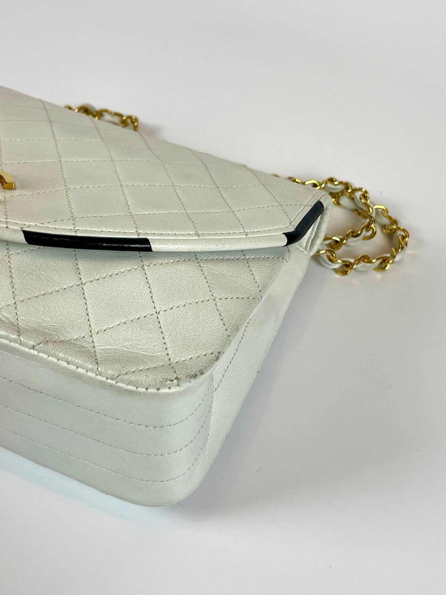 The Vintage Bag Chanel Matelasse