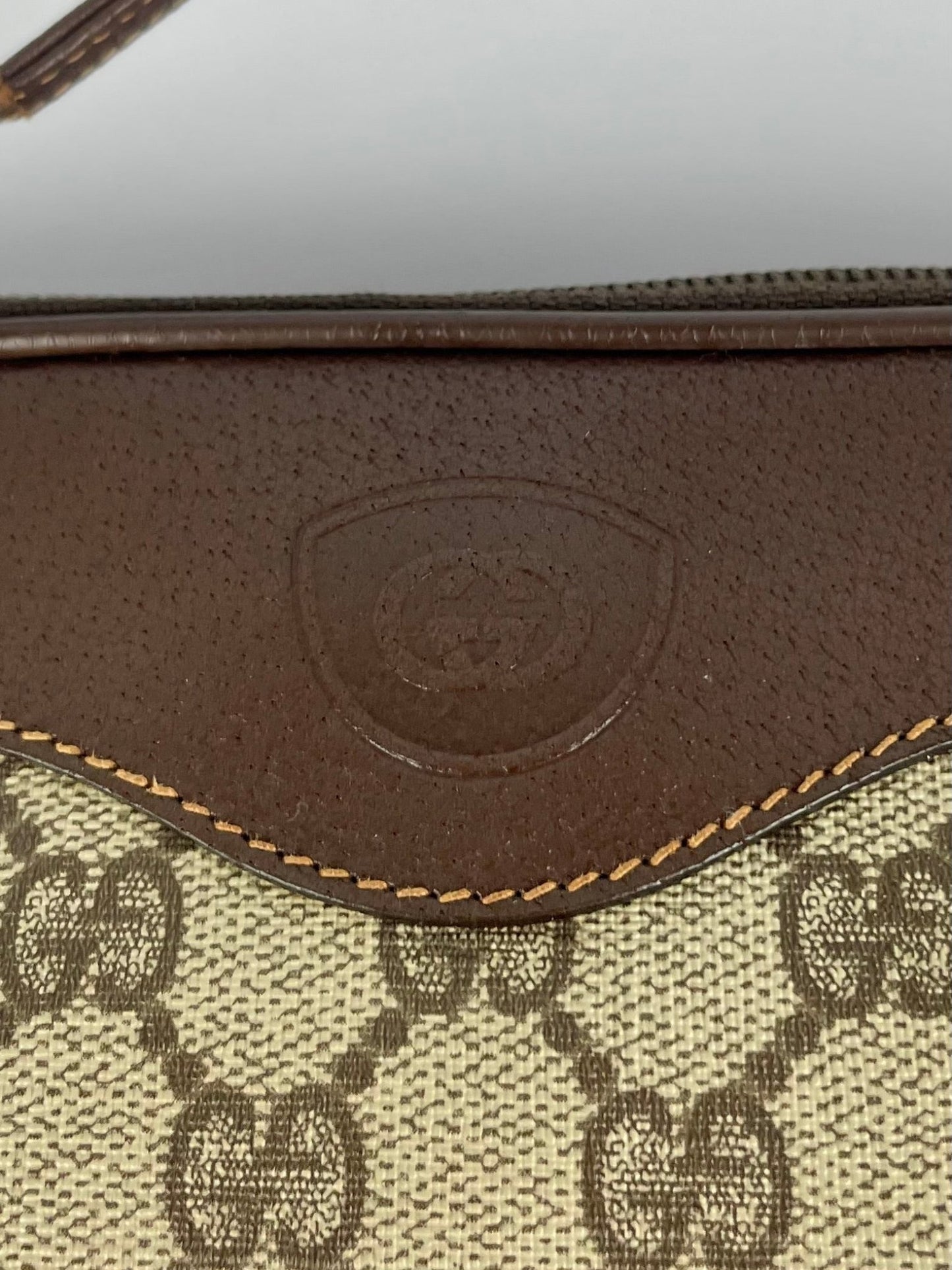The Vintage Bag Gucci Crossbody