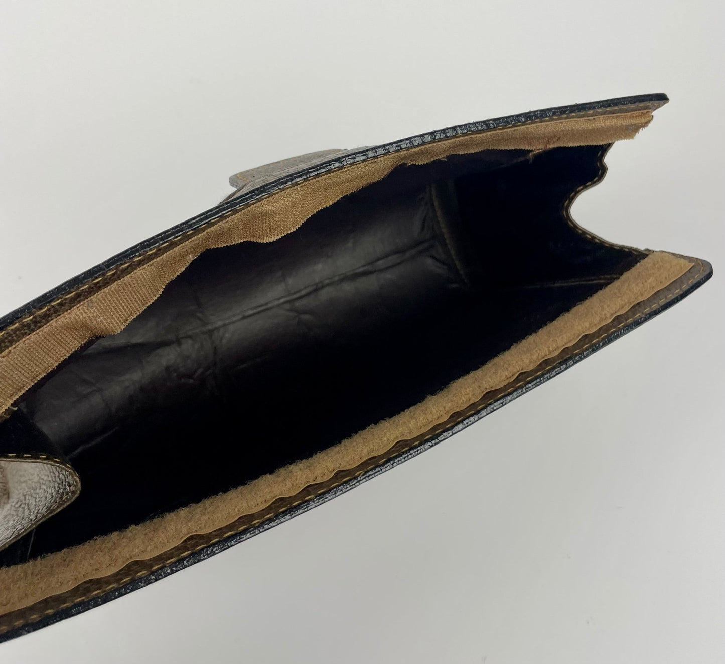The Vintage Bag Gucci Sherry Line Clutch