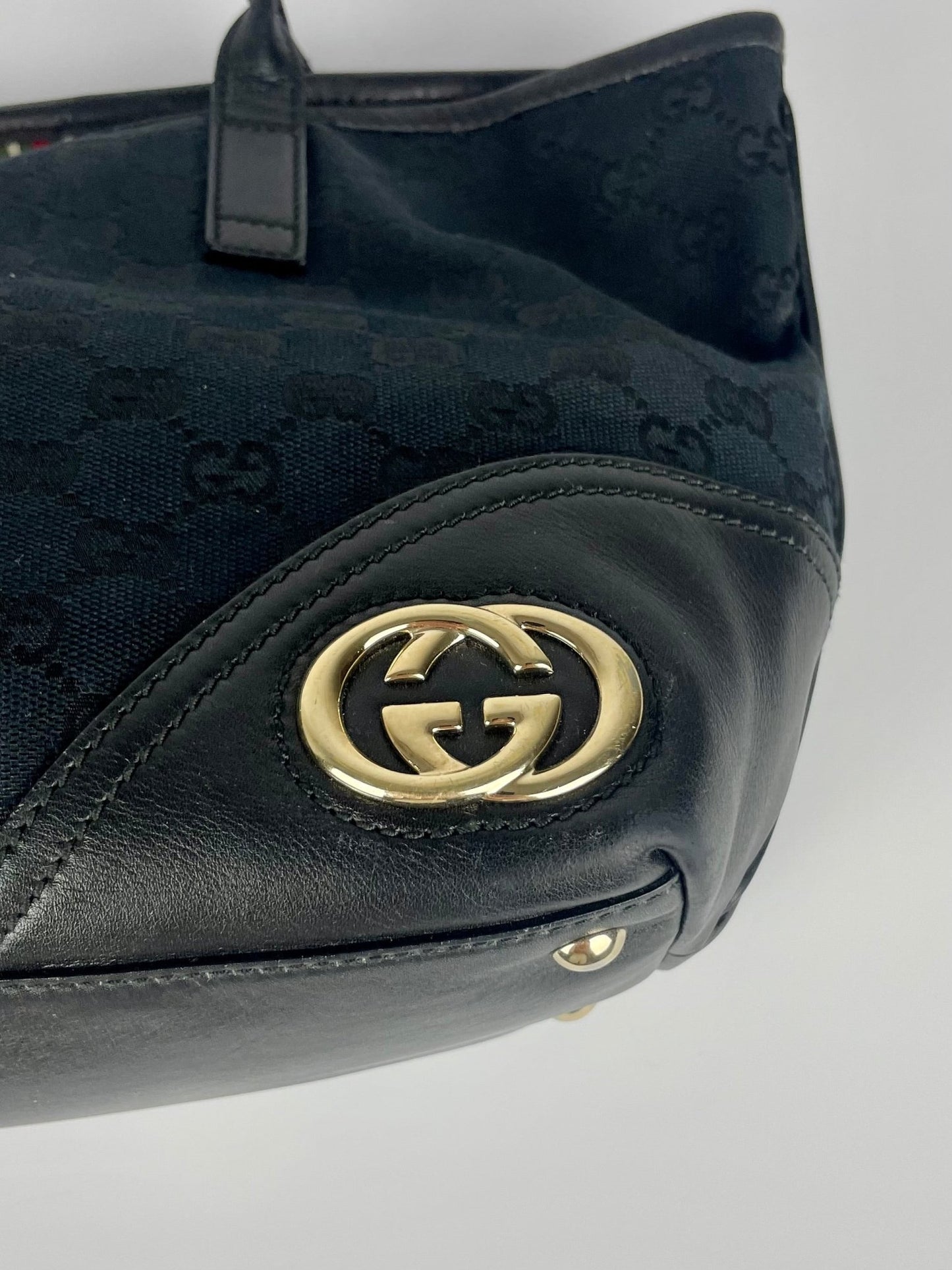 The Vintage Bag Gucci Shopper