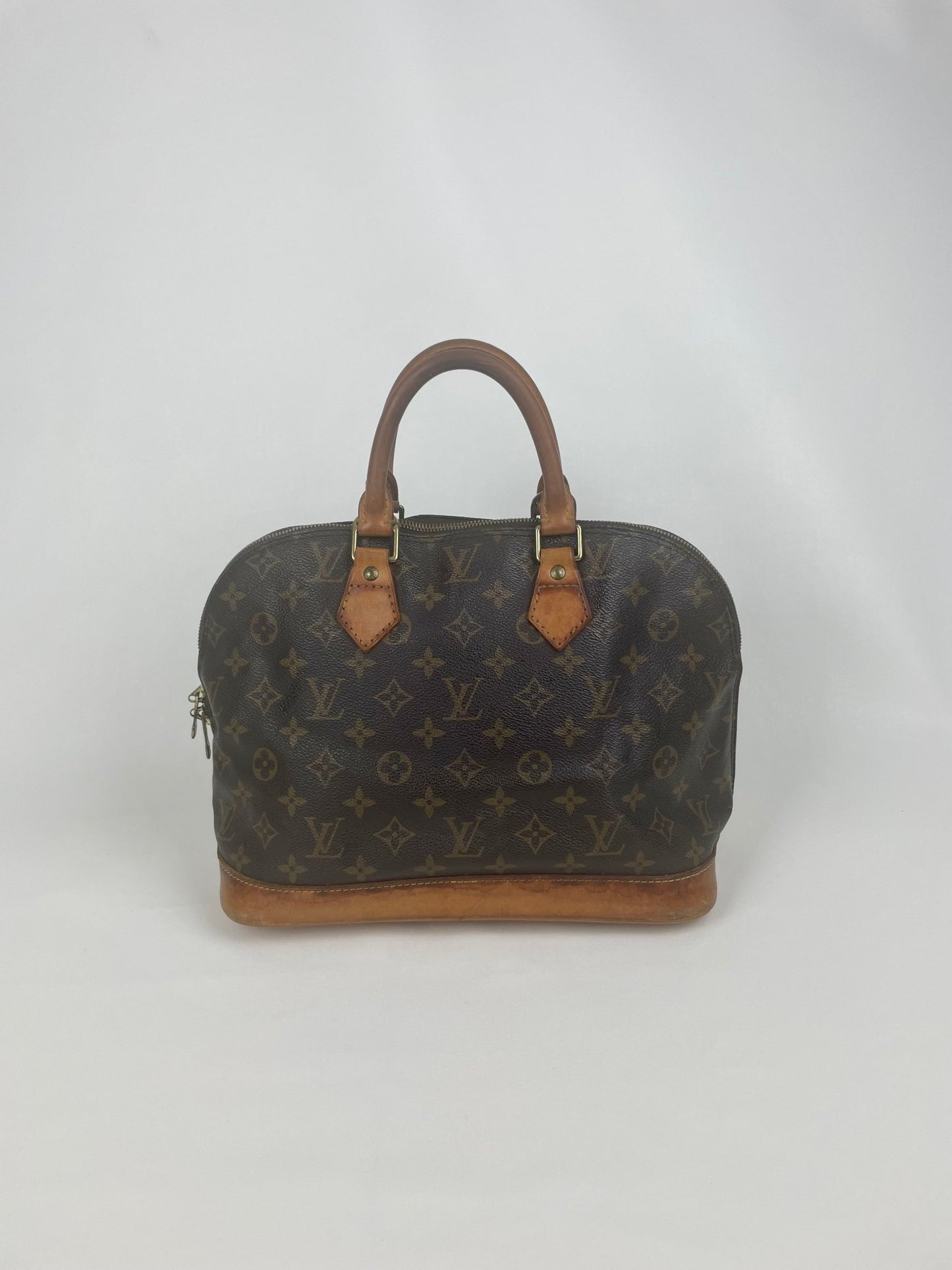 The Vintage Bag Louis Vuitton Alma