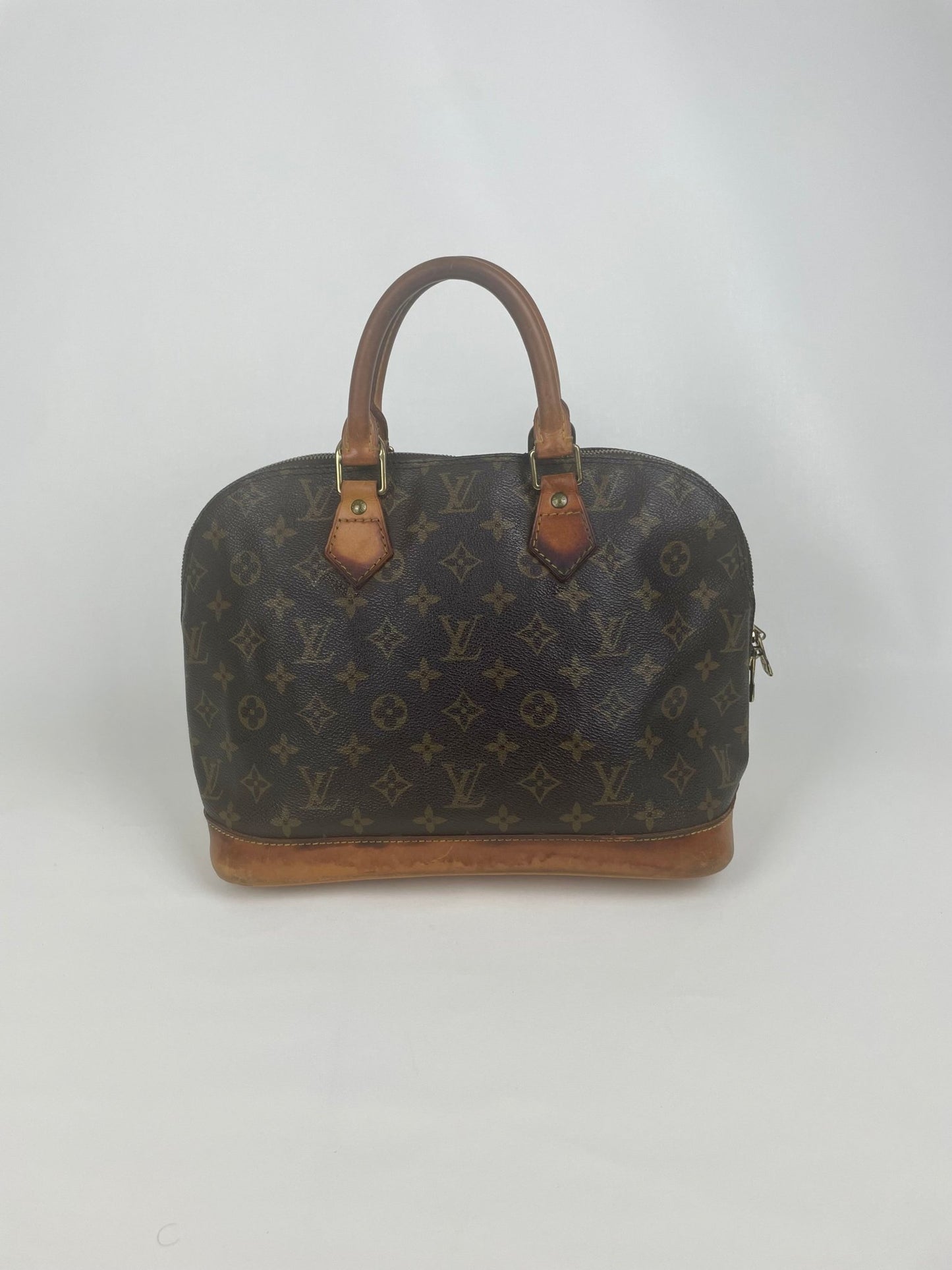 The Vintage Bag Louis Vuitton Alma