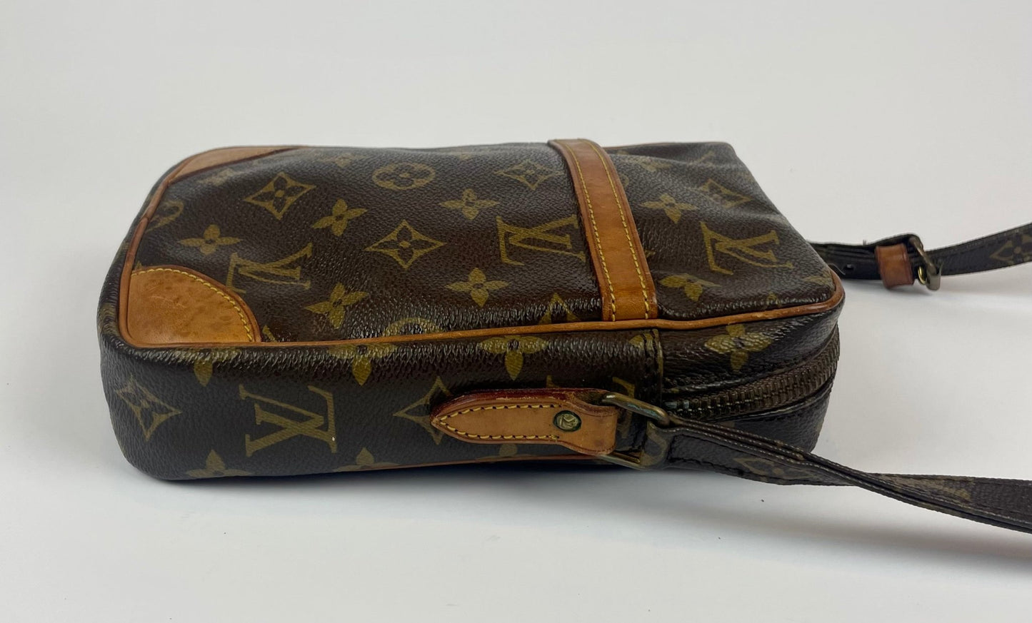 Louis Vuitton Danube - The Vintage Bag - crossbody - Louis Vuitton vintage tasker og designer tasker