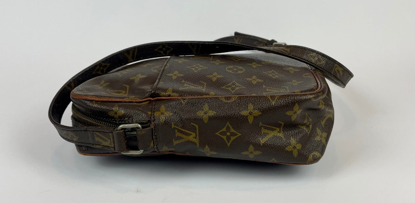 The Vintage Bag Louis Vuitton Danube
