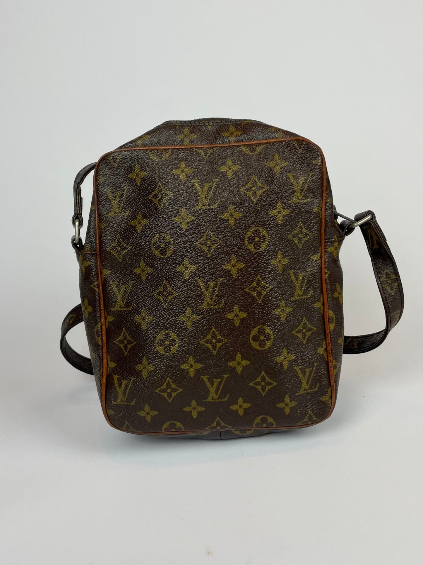 The Vintage Bag Louis Vuitton Danube
