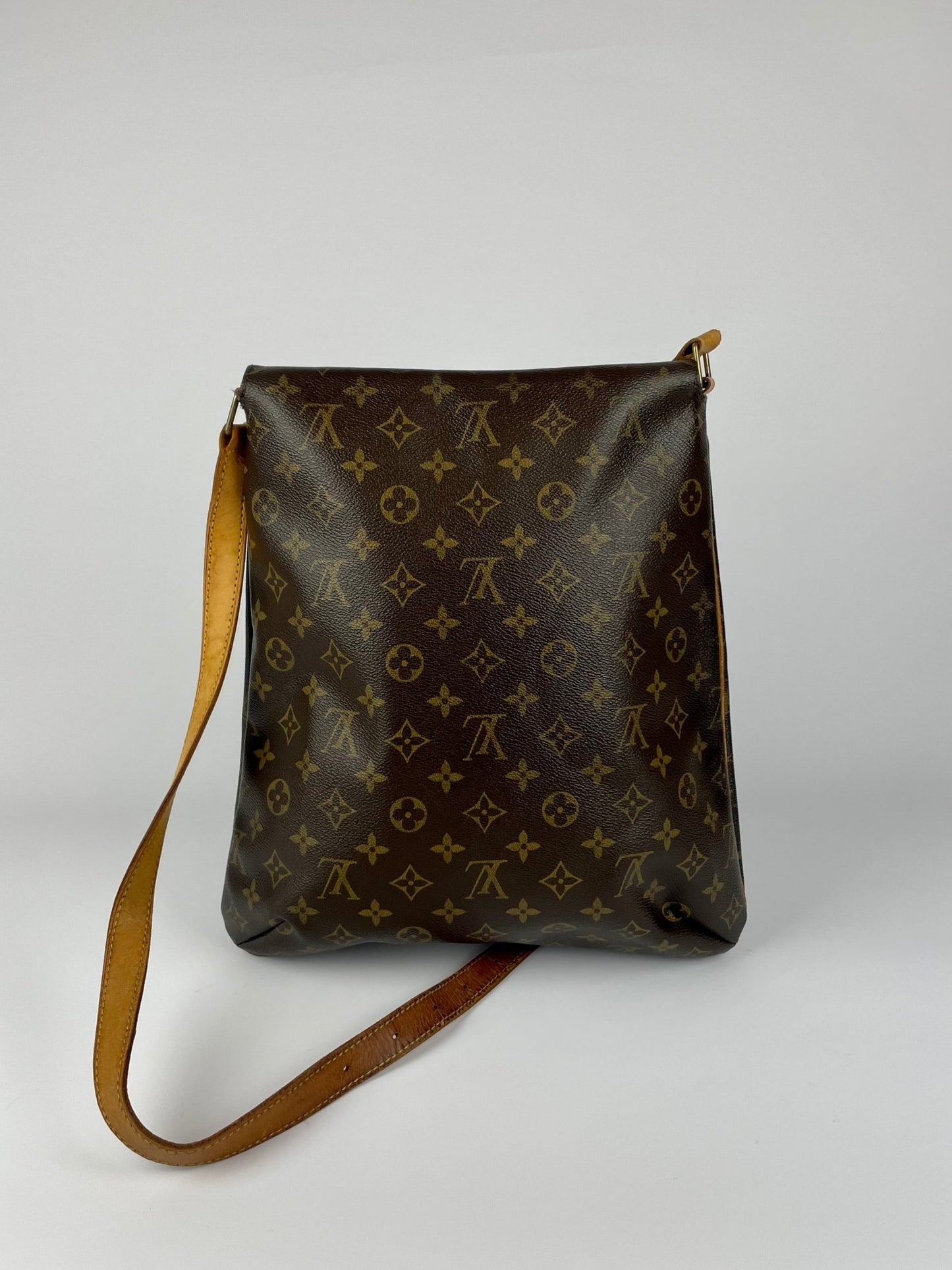 The Vintage Bag Louis Vuitton Musette