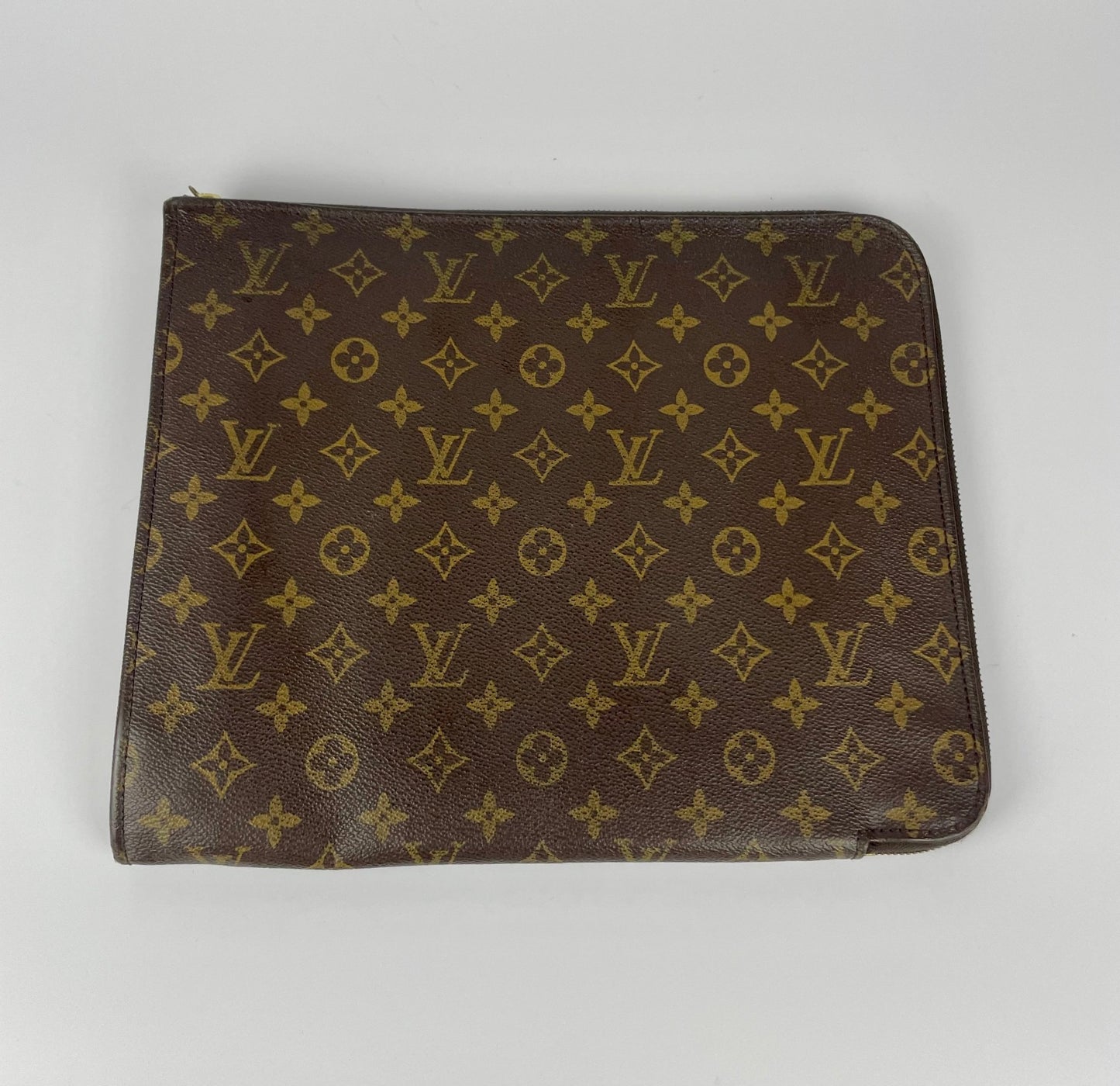 The Vintage Bag Louis Vuitton Poche Document