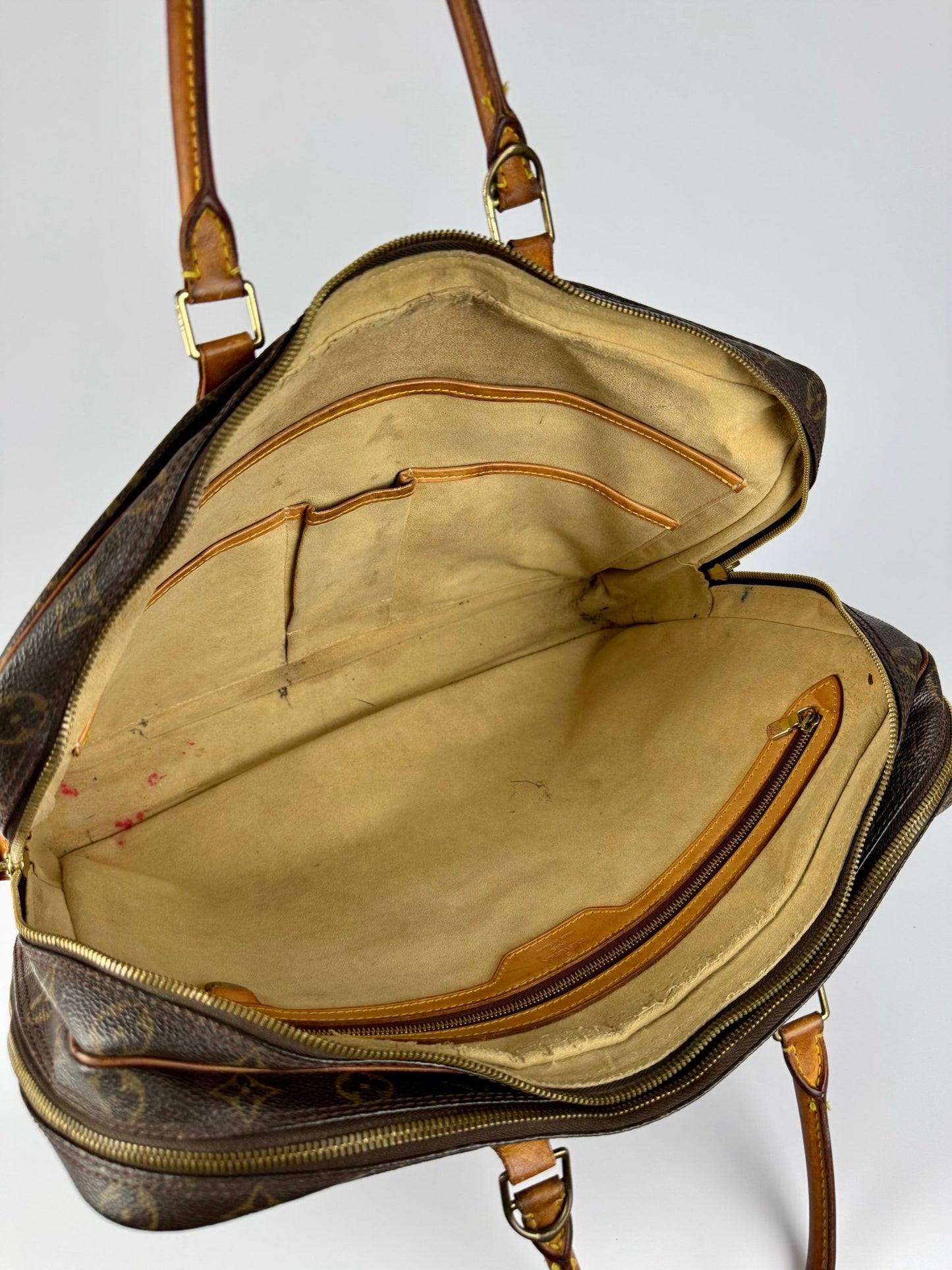 The Vintage Bag Louis Vuitton Voyage
