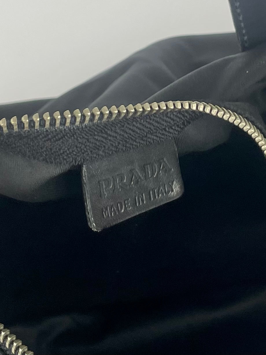 The Vintage Bag PRADA Håndtaske
