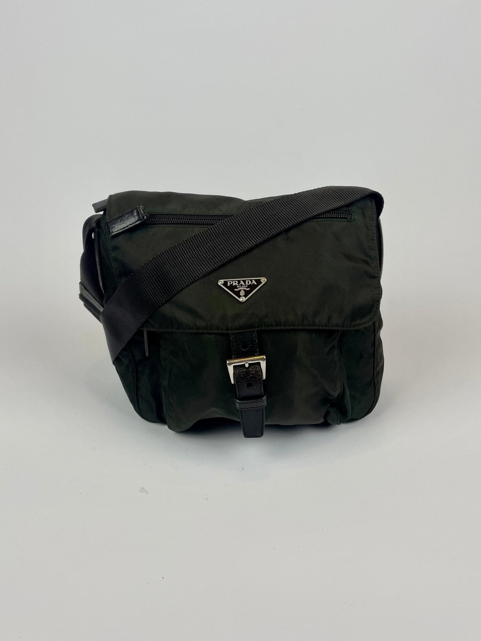 PRADA Messenger – The Vintage Bag1