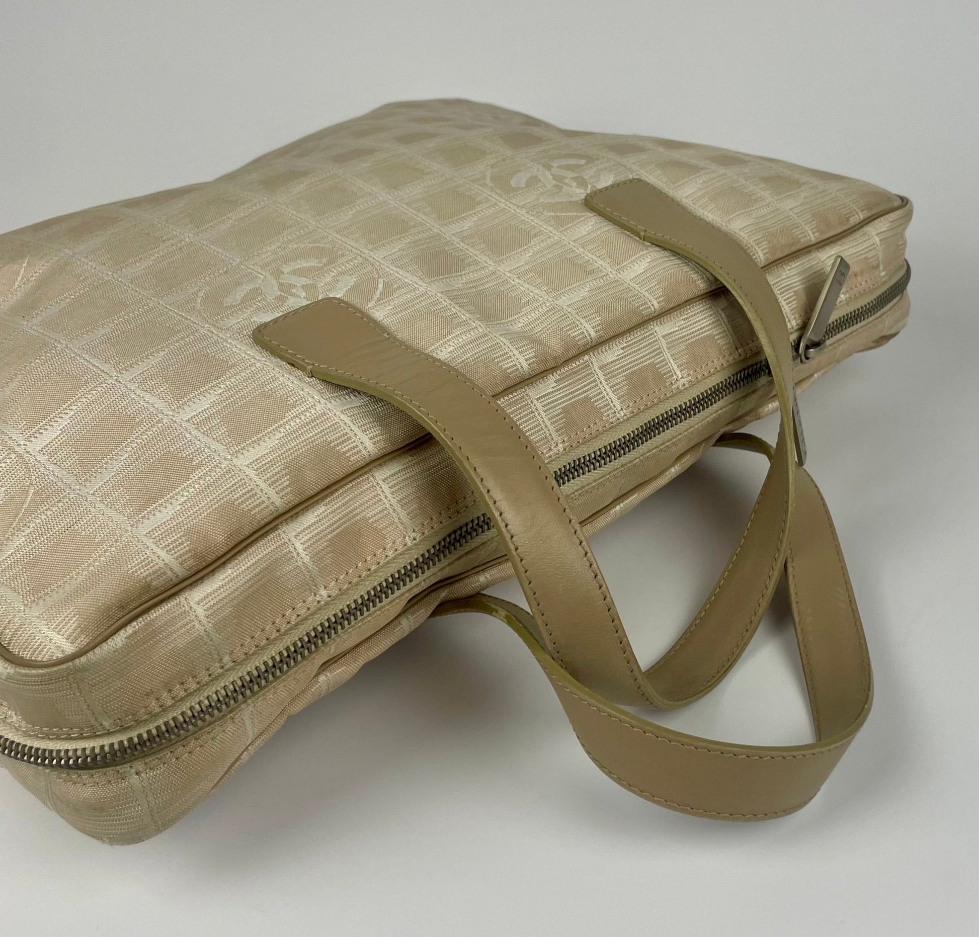 The Vintage Bag Chanel Travel Line Håndtaske