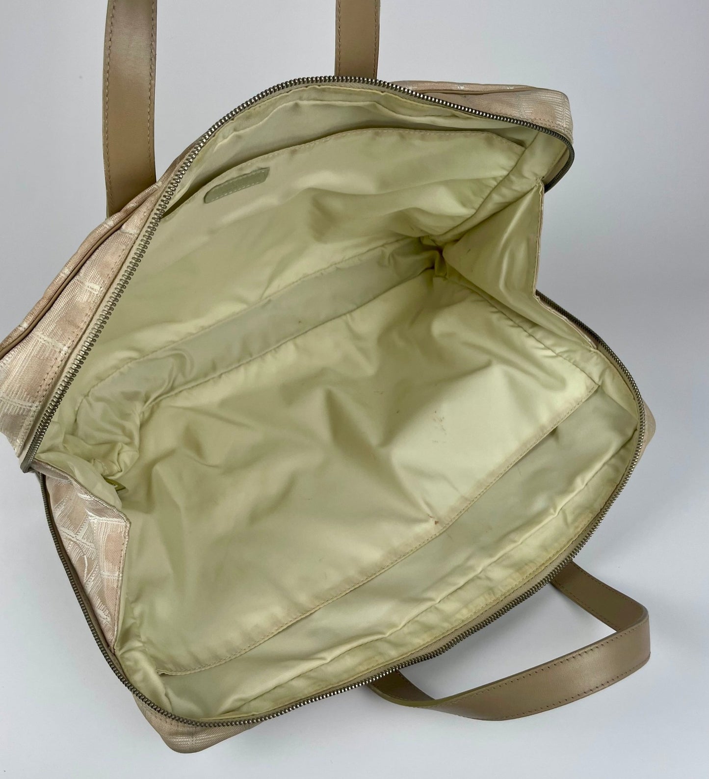 The Vintage Bag Chanel Travel Line Håndtaske
