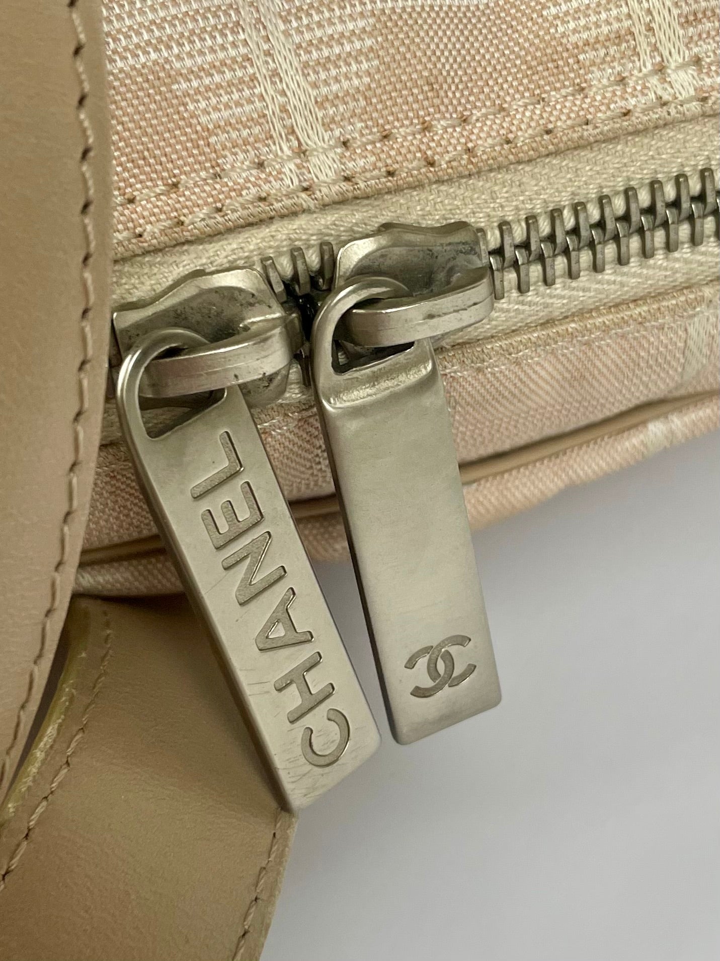 The Vintage Bag Chanel Travel Line Håndtaske