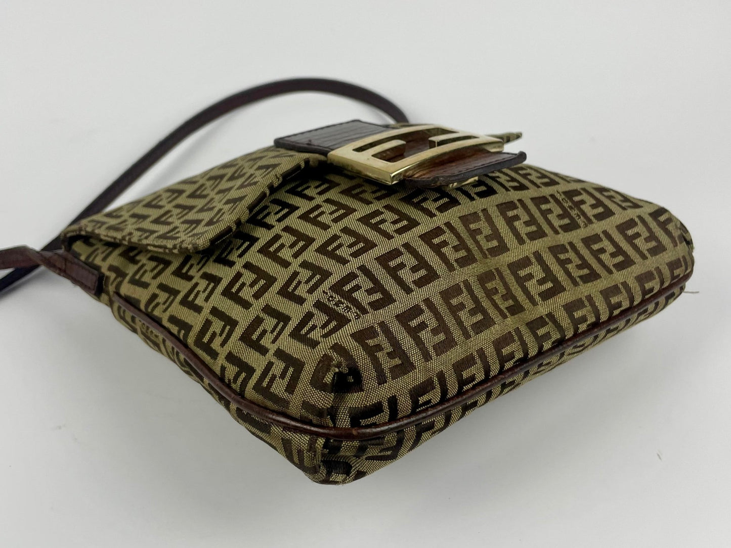The Vintage Bag Fendi Crossbody