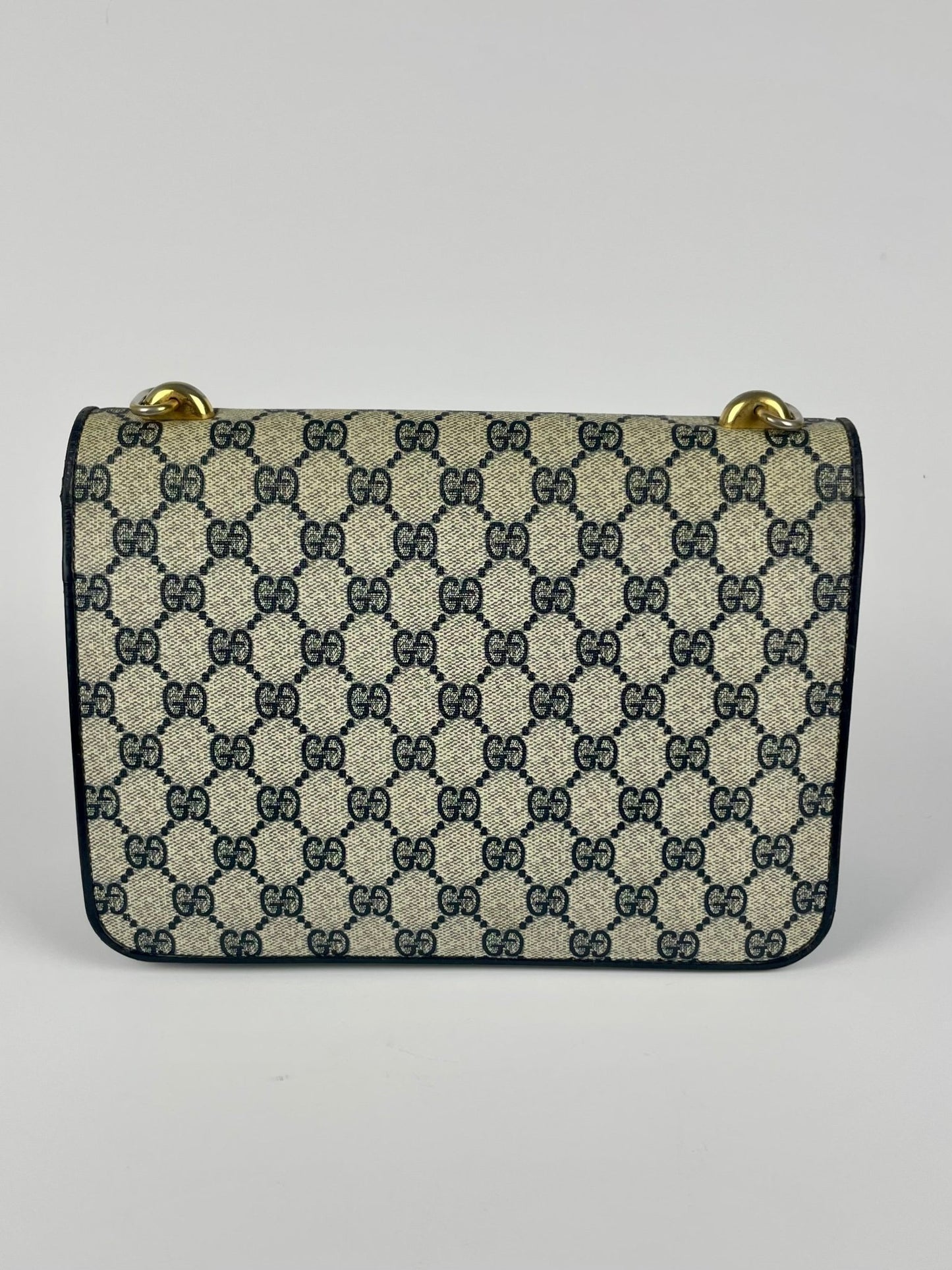 The Vintage Bag Gucci Clutch