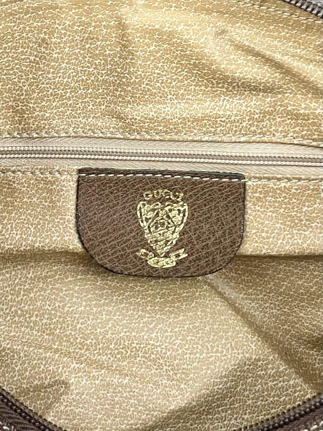 The Vintage Bag Gucci Sherry Line Crossbody