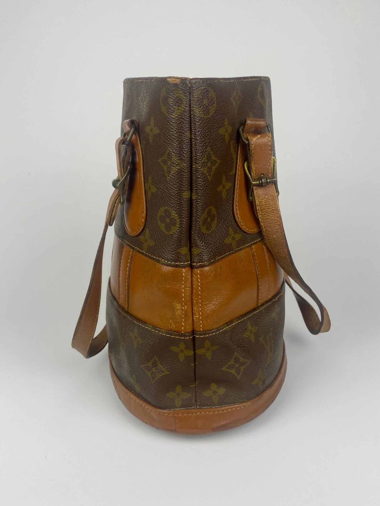 The Vintage Bag Louis Vuitton Bucket PM