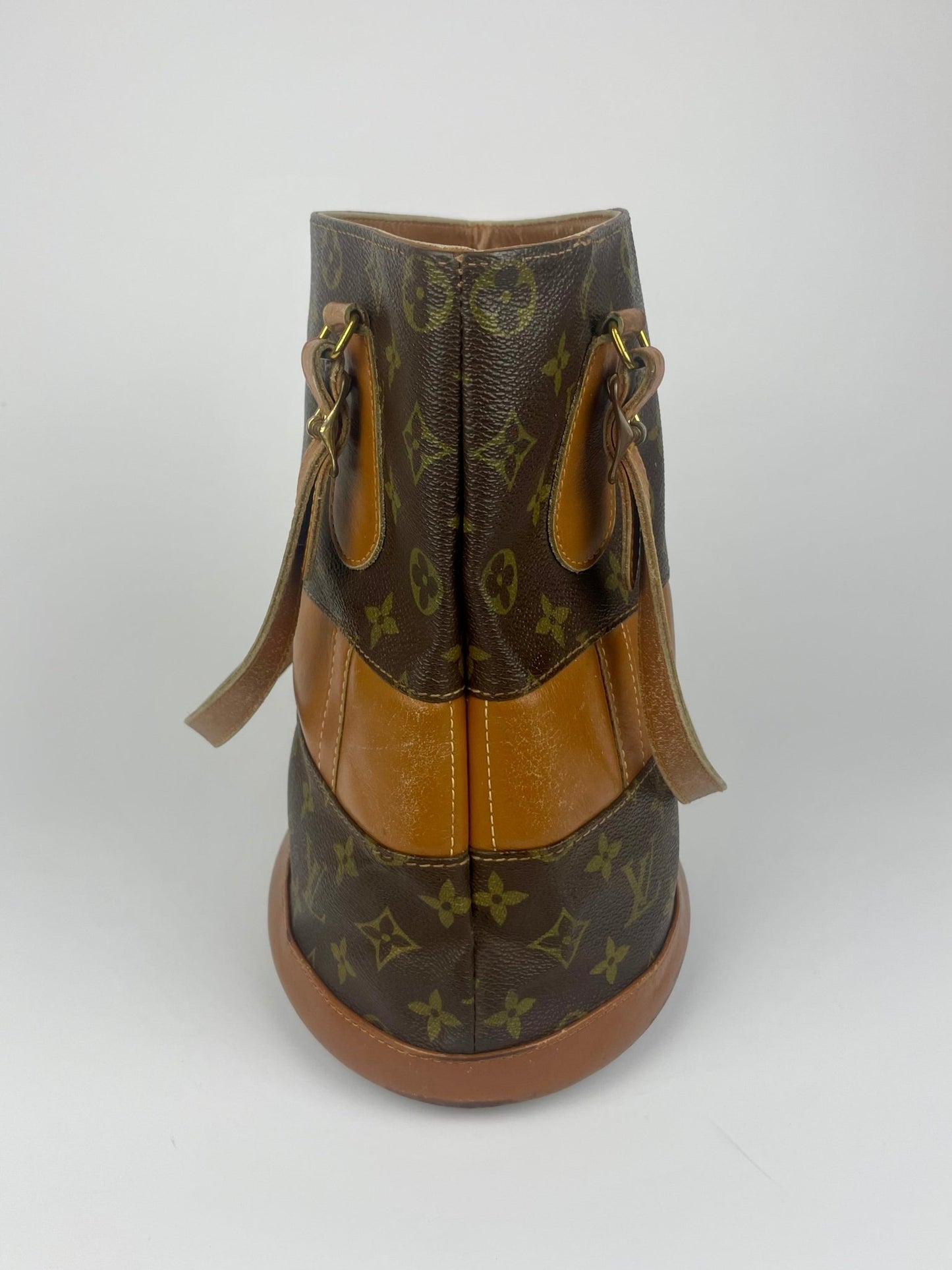 The Vintage Bag Louis Vuitton Bucket PM