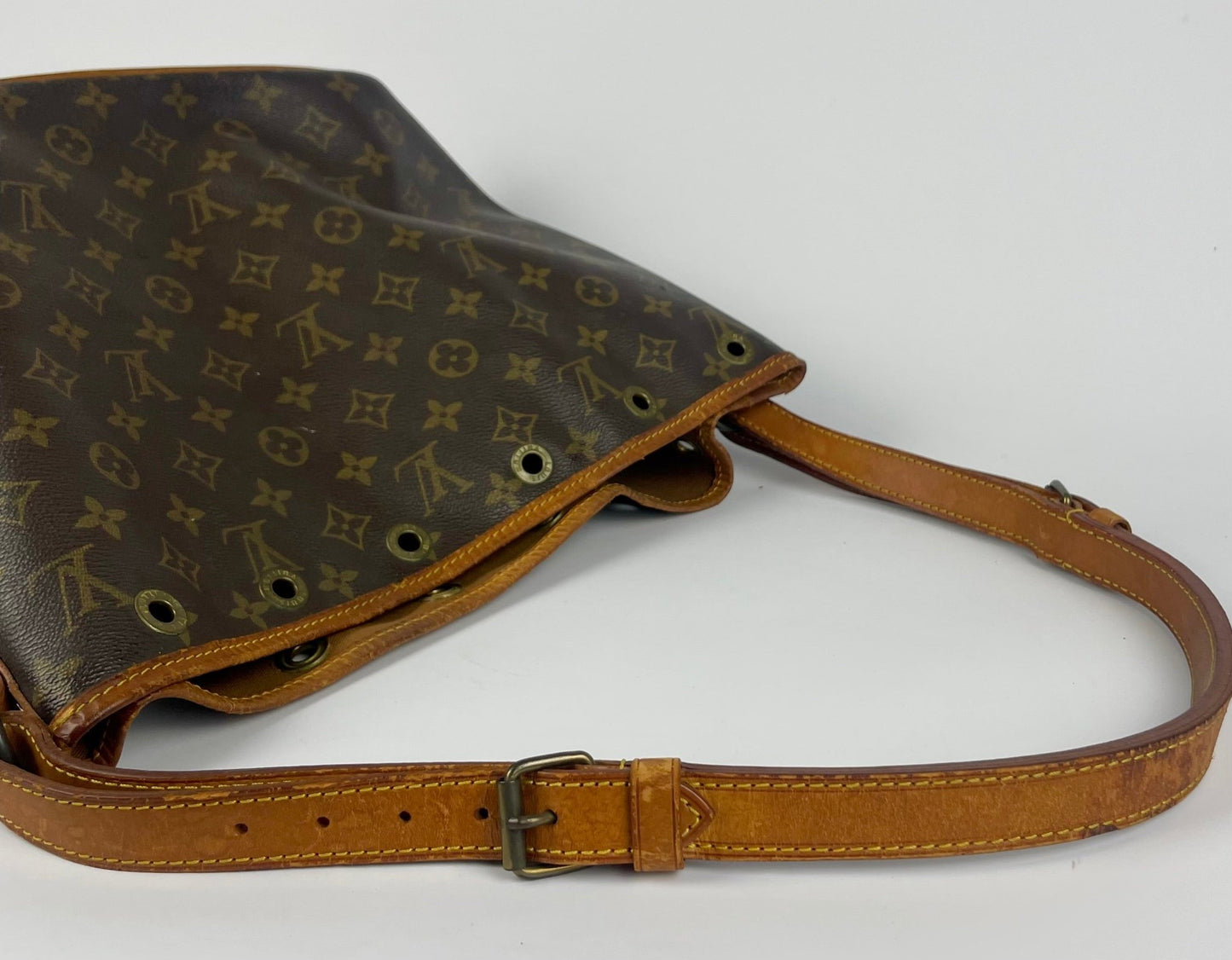 The Vintage Bag Louis Vuitton Petit Noe