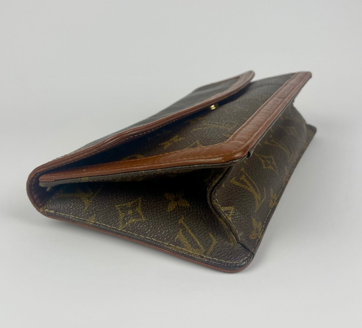 The Vintage Bag Louis Vuitton Pochette Dame
