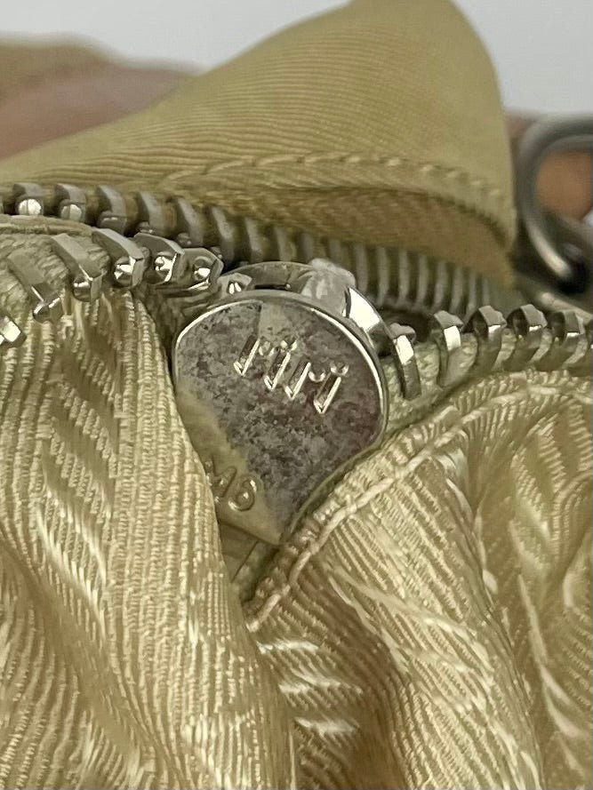 The Vintage Bag Prada Messenger