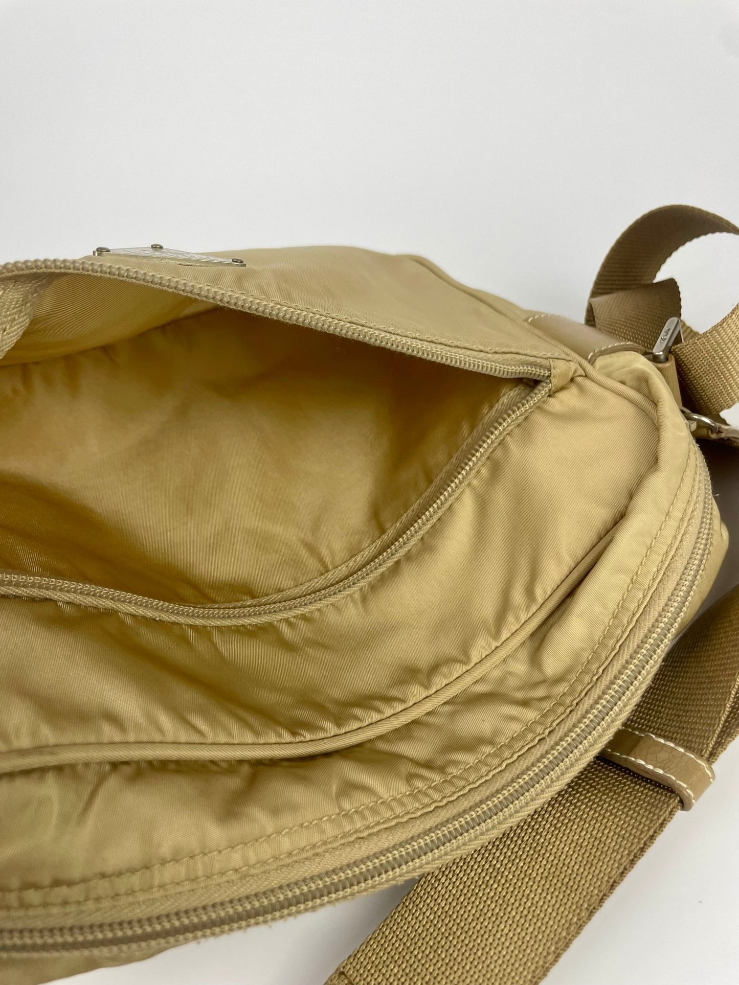 The Vintage Bag Prada Messenger