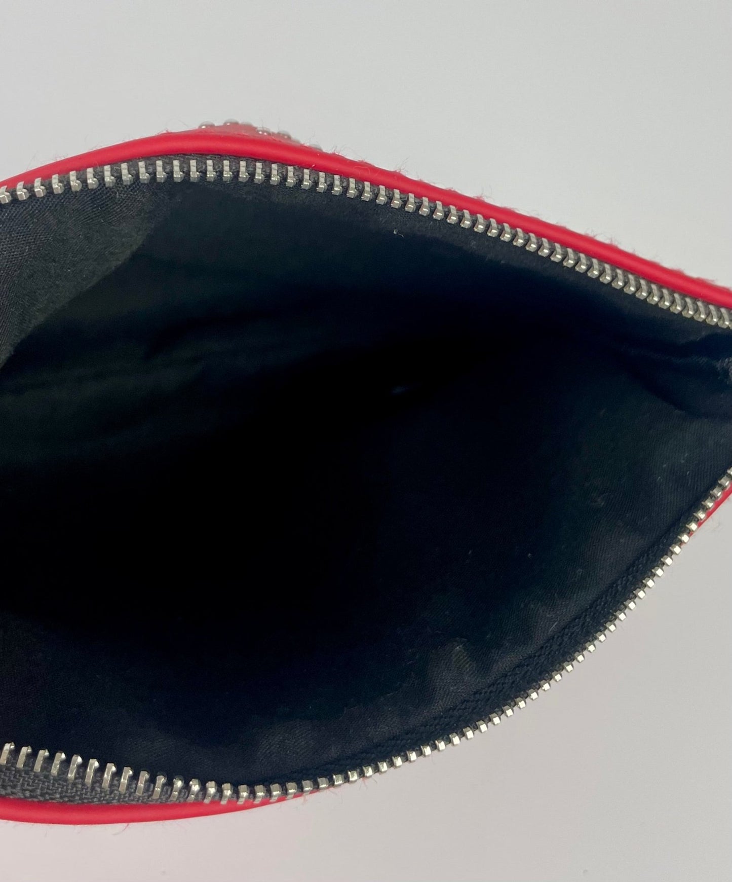 The Vintage Bag Yves Saint Laurent Beauté Clutch