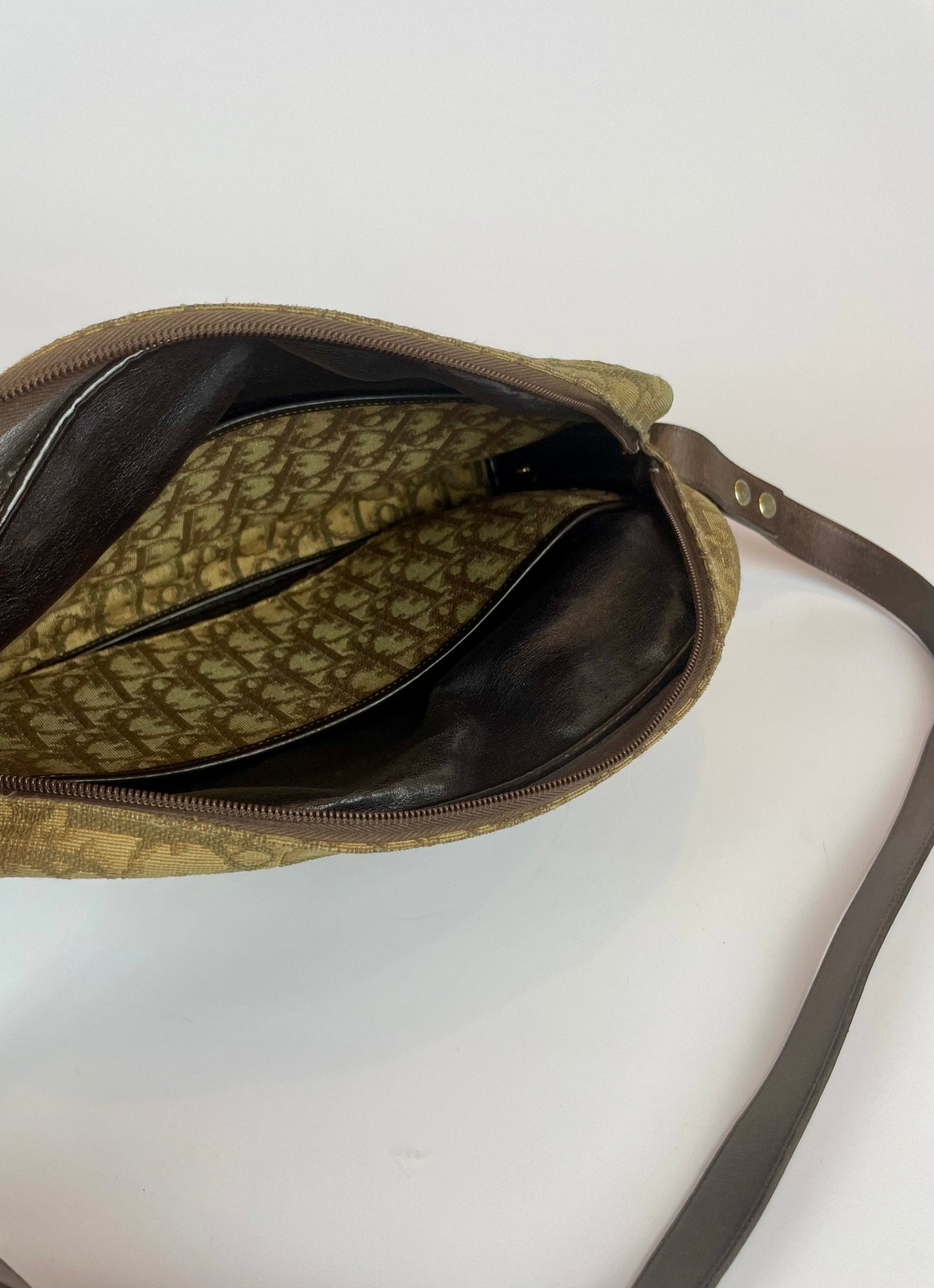 The Vintage Bag Christian Dior Monogram Skuldertaske