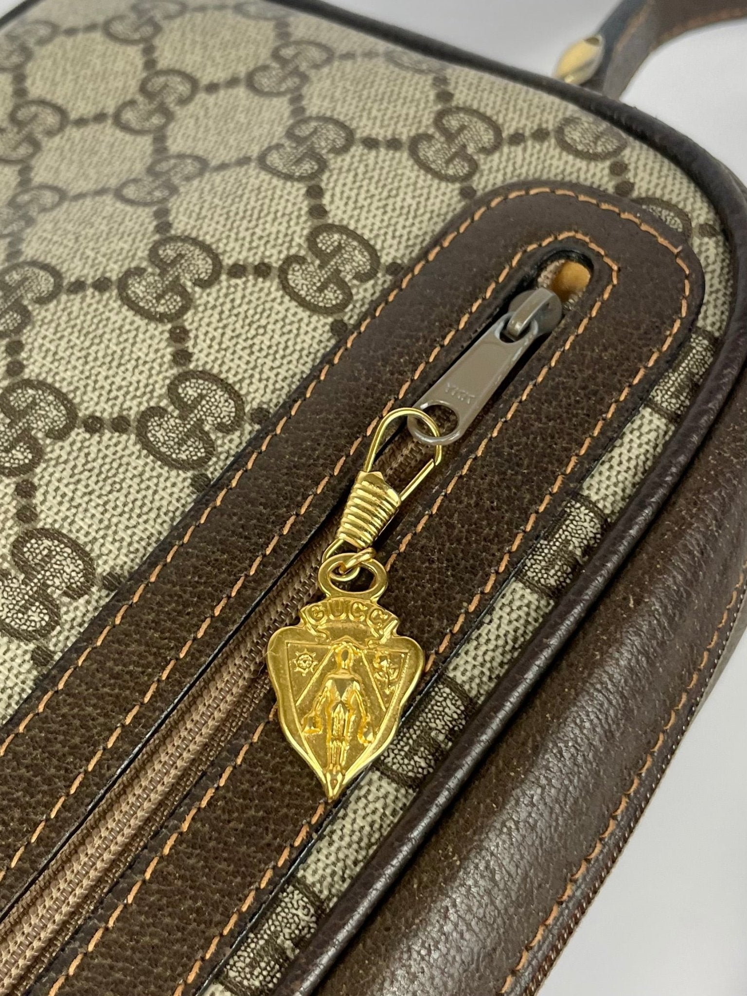 The Vintage Bag Gucci Crossbody