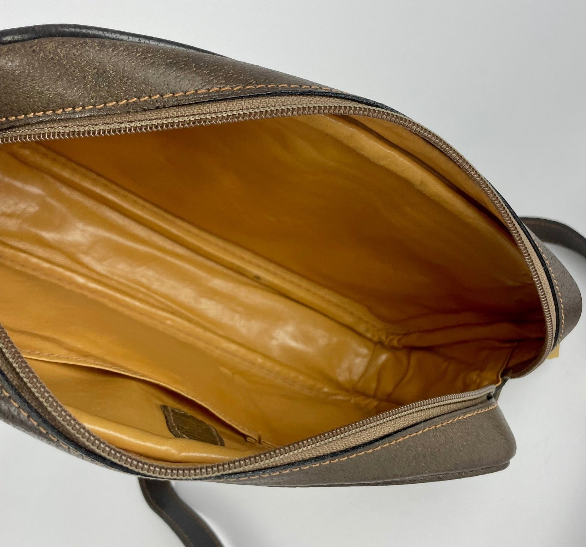 The Vintage Bag Gucci Crossbody