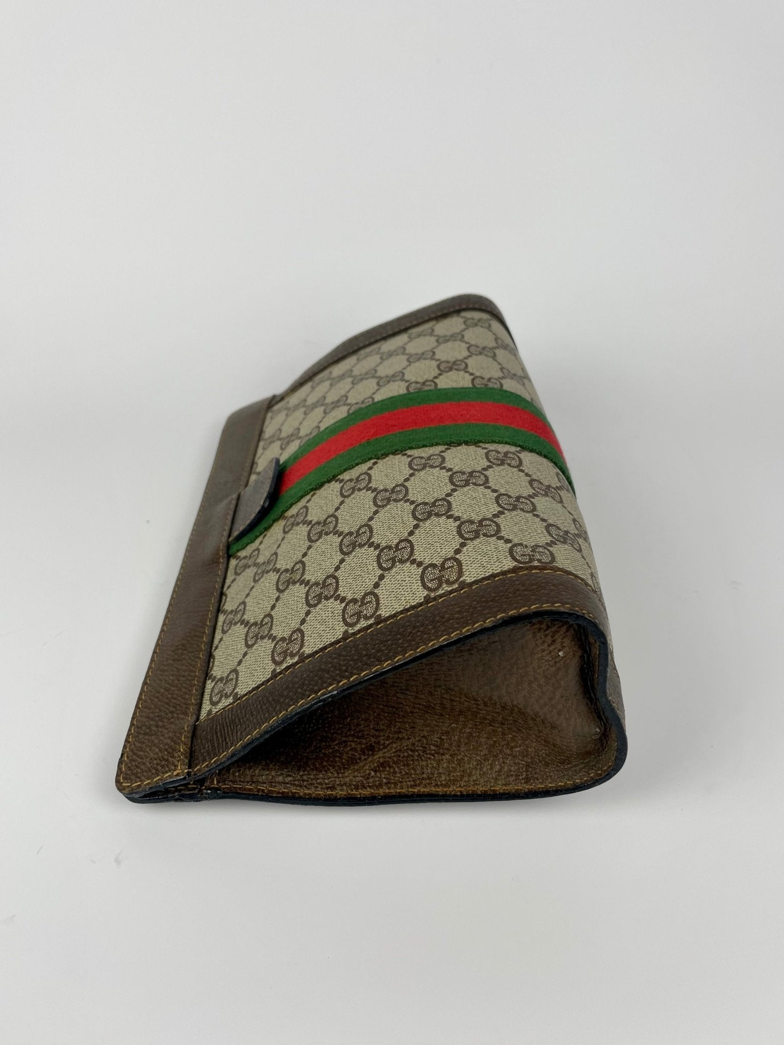 The Vintage Bag Gucci Sherry Line Clutch