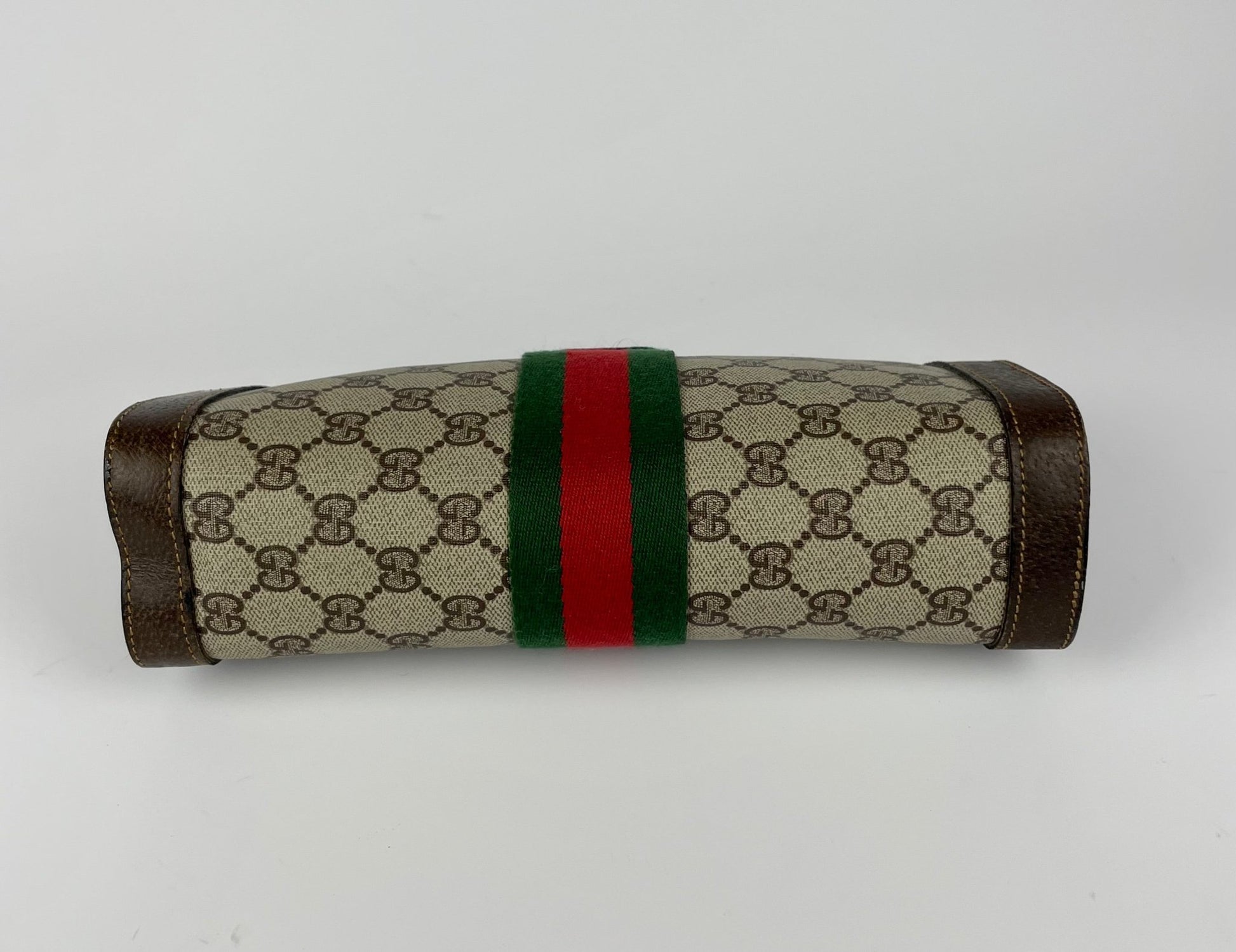 The Vintage Bag Gucci Sherry Line Clutch
