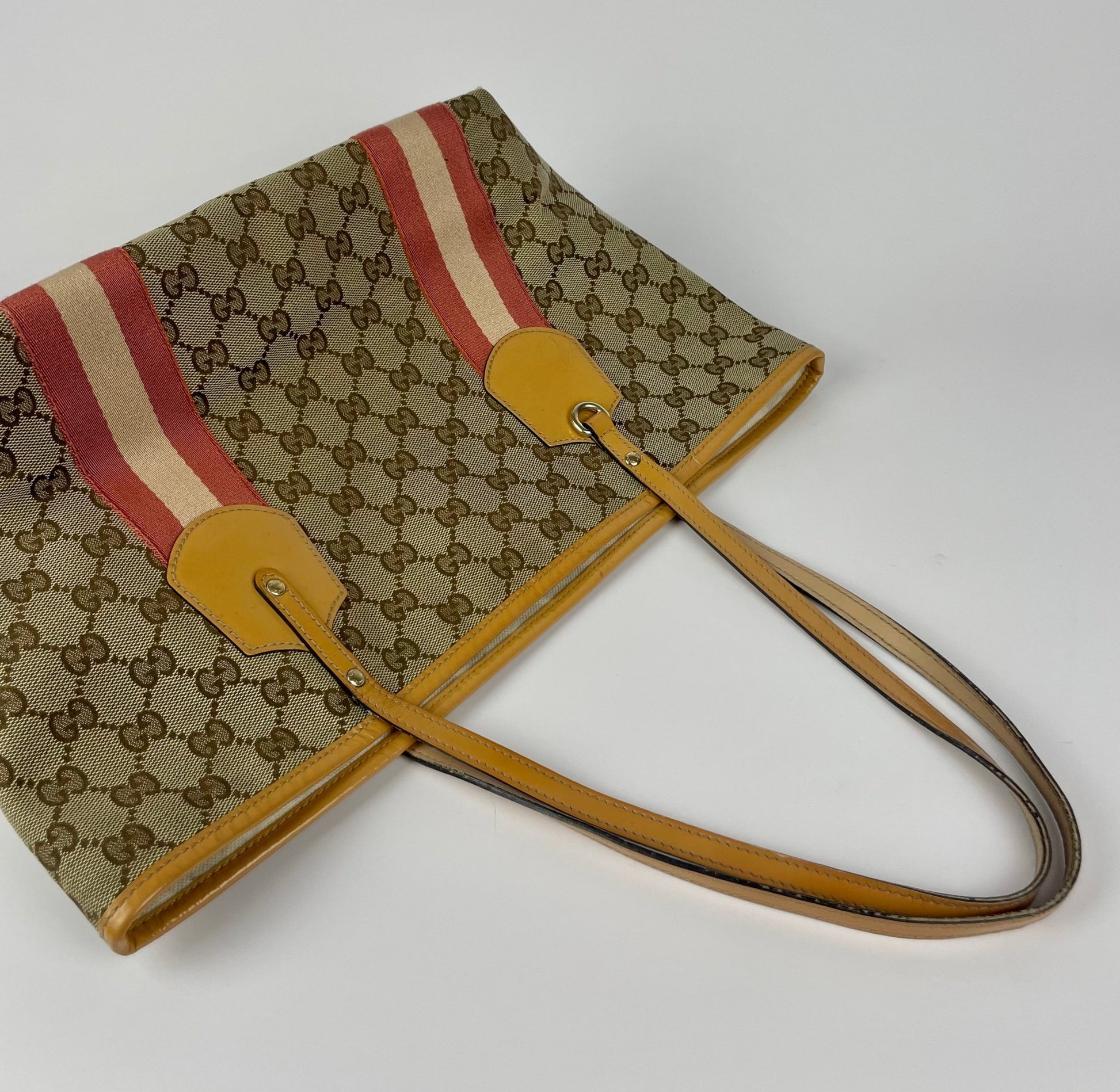 The Vintage Bag Gucci Sherry Line Tote