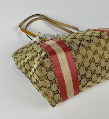 The Vintage Bag Gucci Sherry Line Tote