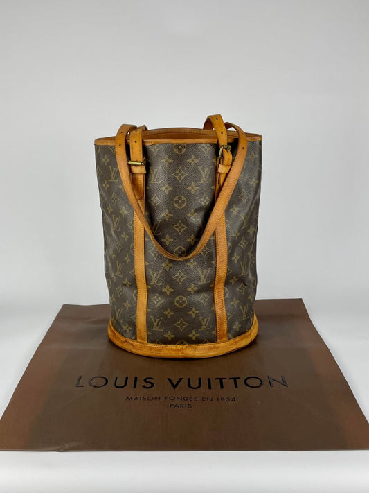 The Vintage Bag Louis Vuitton Bucket