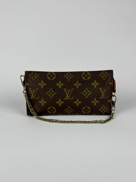 The Vintage Bag Louis Vuitton Clutch