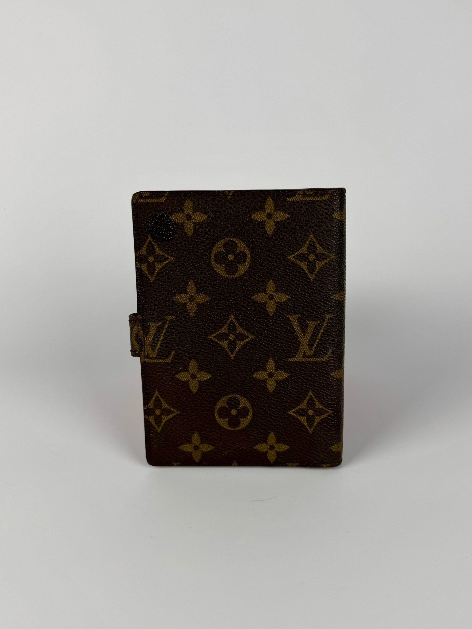 The Vintage Bag Louis Vuitton Mini Agenda