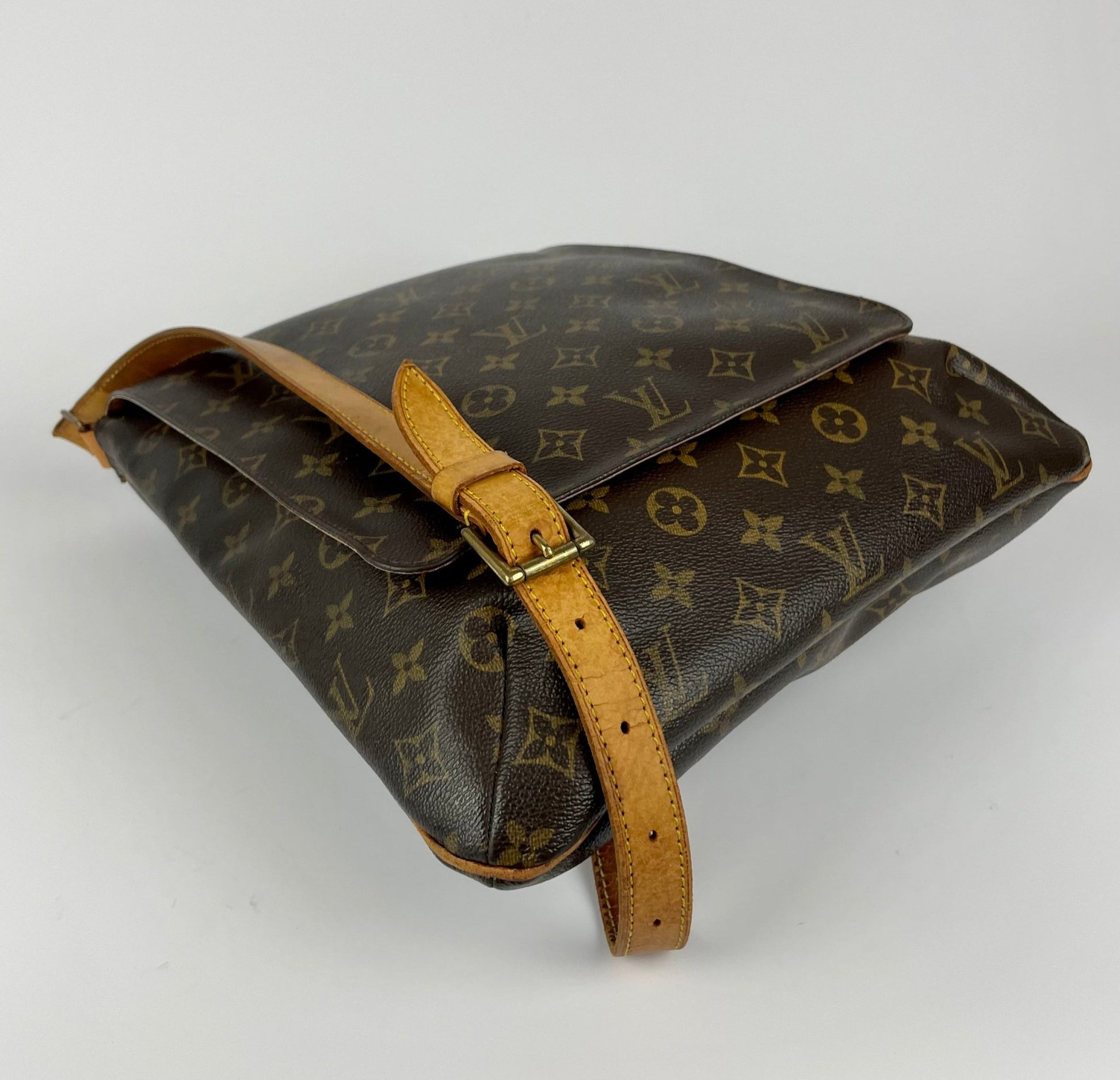 The Vintage Bag Louis Vuitton Musette