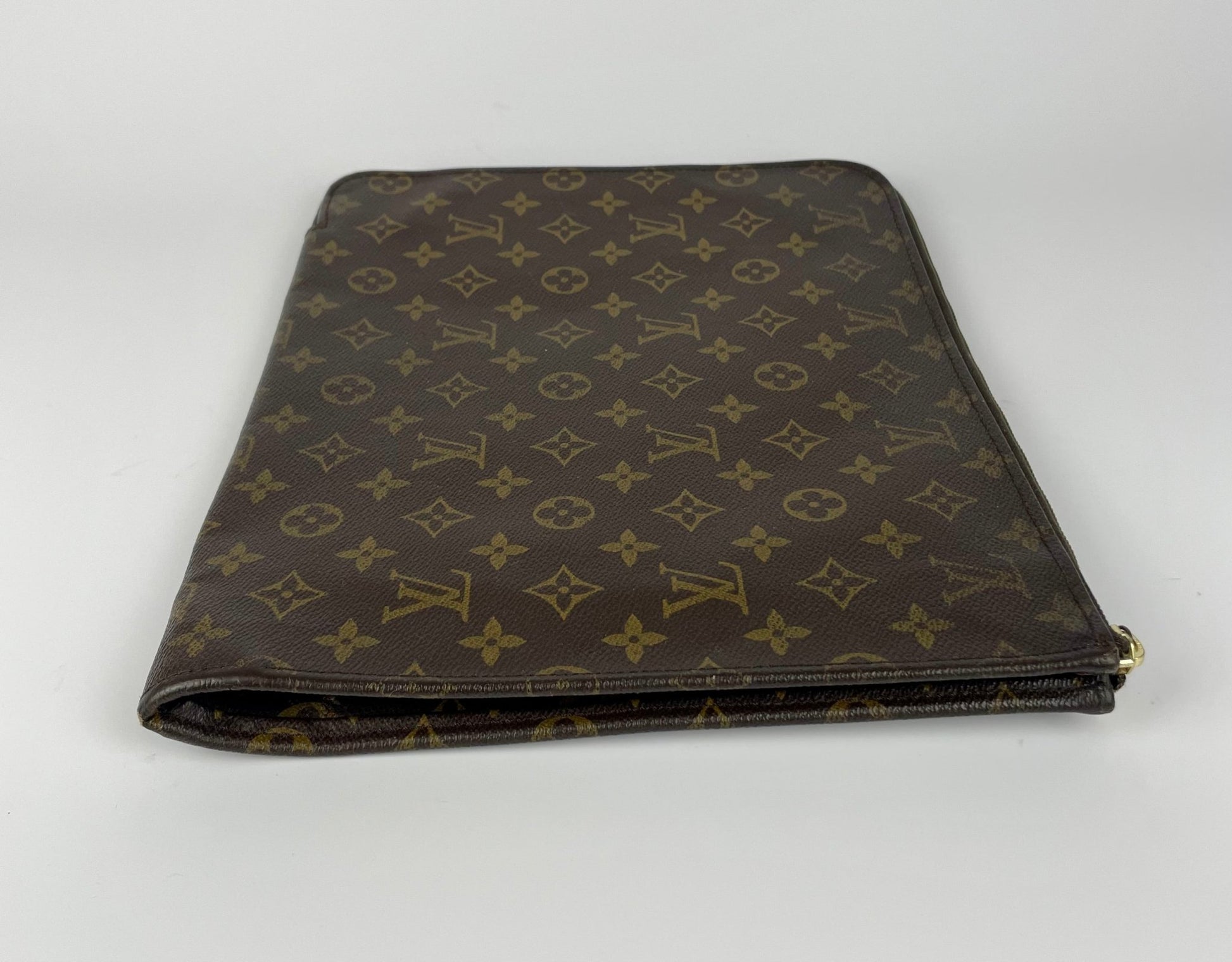 The Vintage Bag Louis Vuitton Poche Document