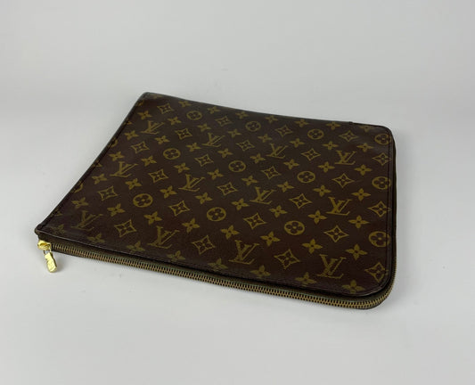 The Vintage Bag Louis Vuitton Poche Document
