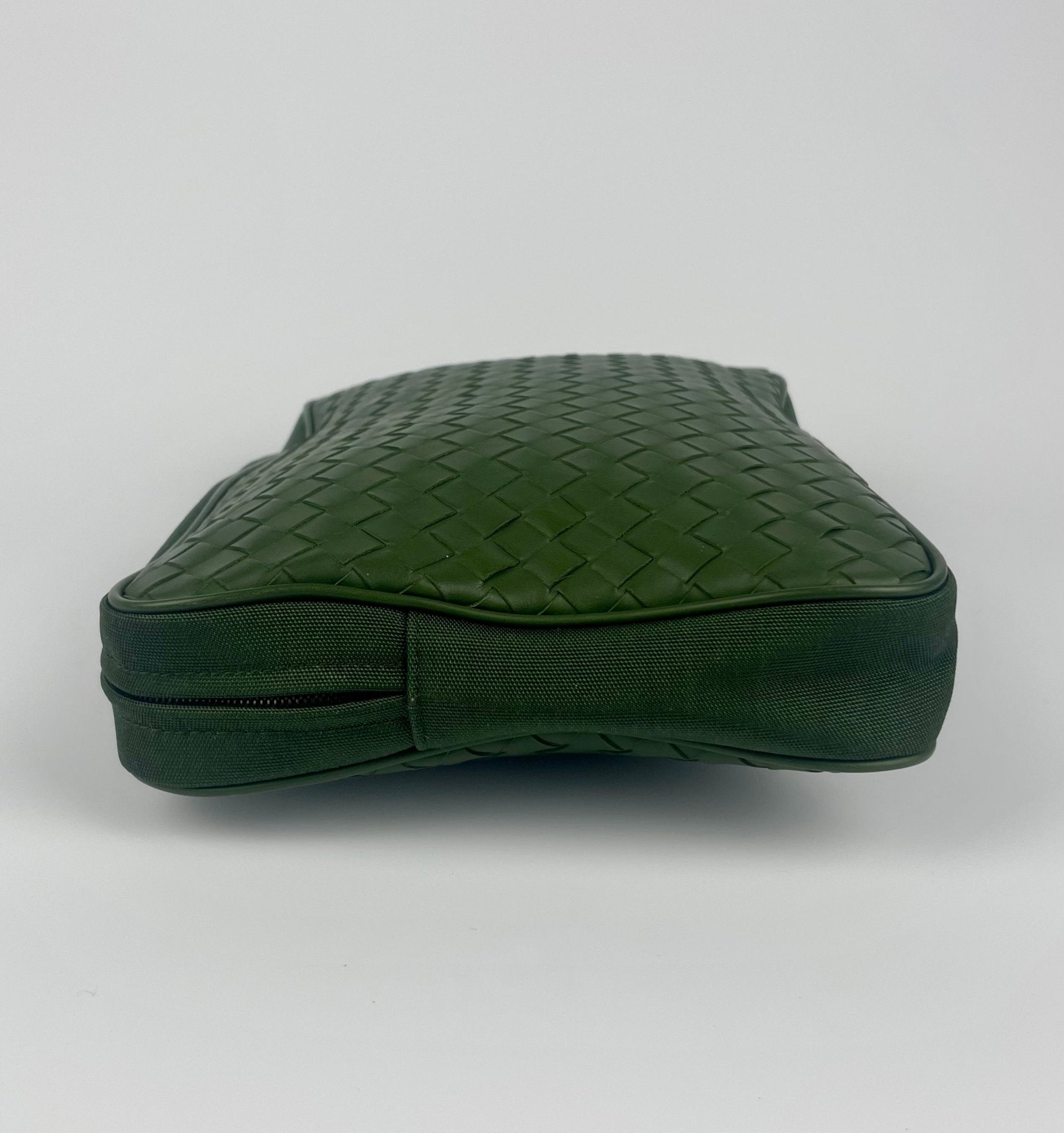 The Vintage Bag Bottega Veneta Clutch