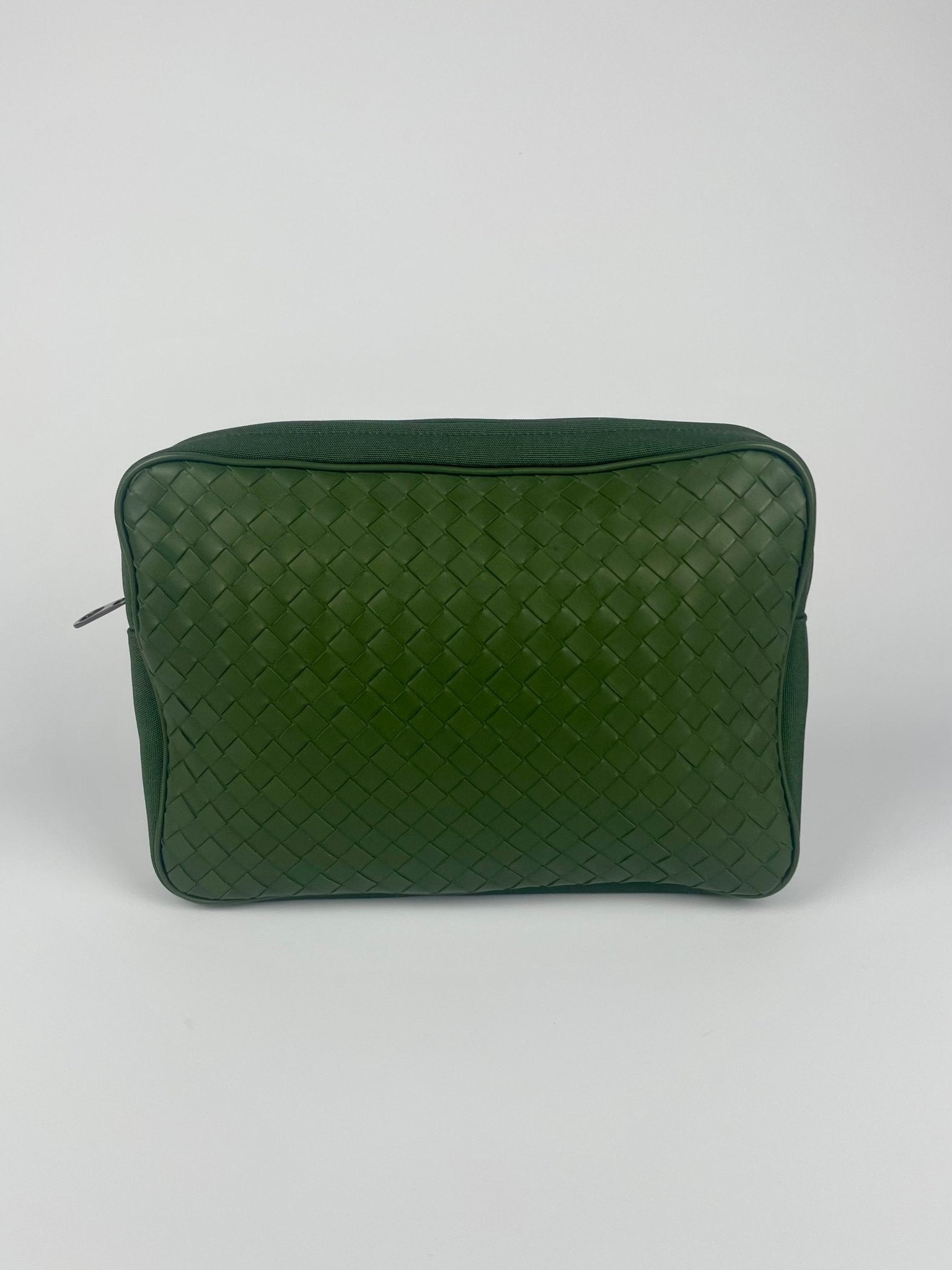 The Vintage Bag Bottega Veneta Clutch