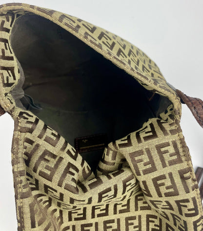 The Vintage Bag Fendi Crossbody
