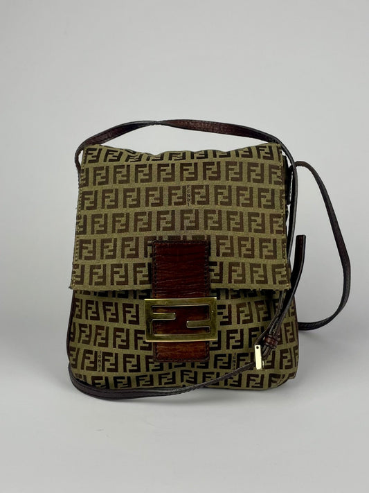 The Vintage Bag Fendi Crossbody