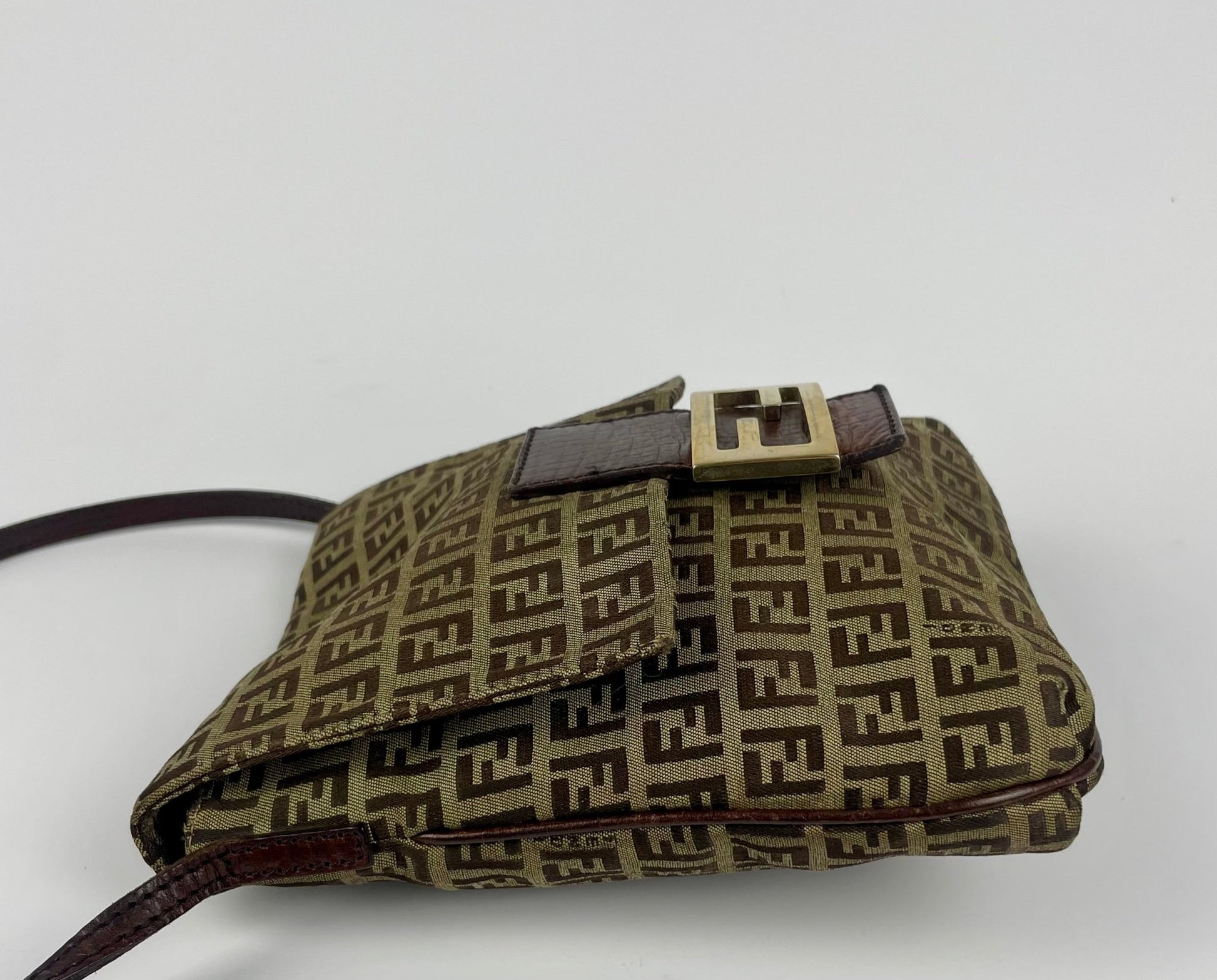 The Vintage Bag Fendi Crossbody