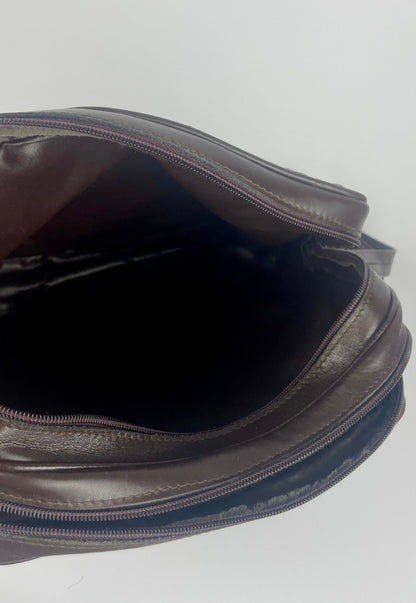 The Vintage Bag Fendi messenger crossbody