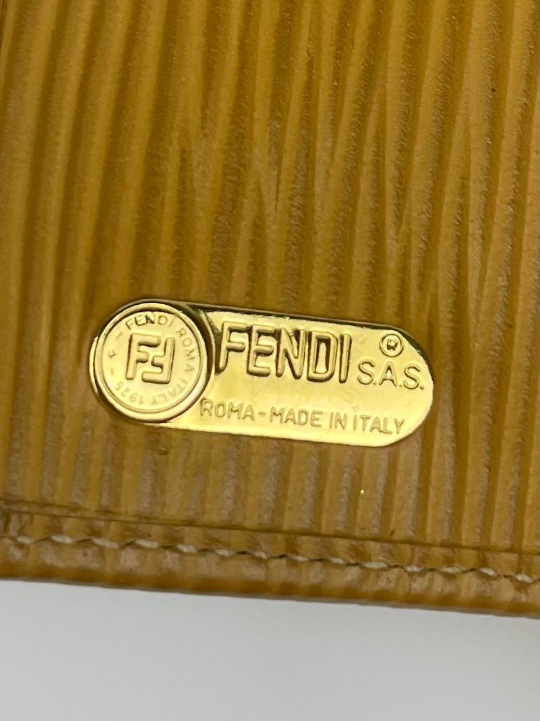 The Vintage Bag Fendi Zucca Pung