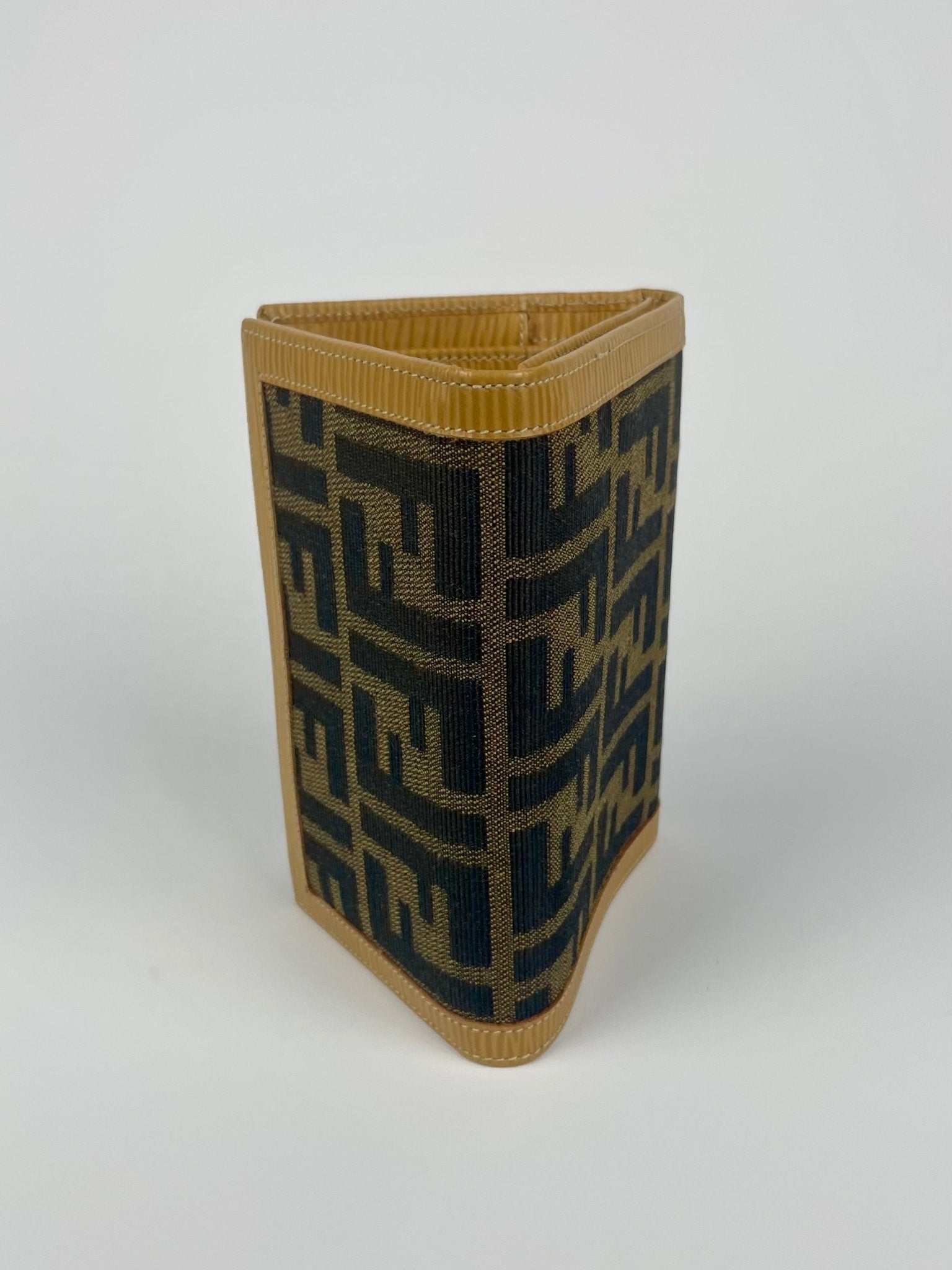 The Vintage Bag Fendi Zucca Pung