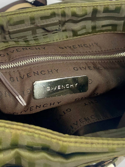 The Vintage Bag Givenchy Crossbody