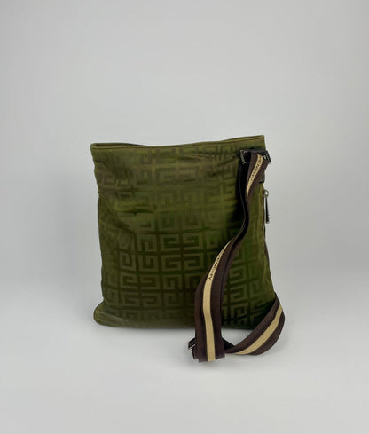 The Vintage Bag Givenchy Crossbody